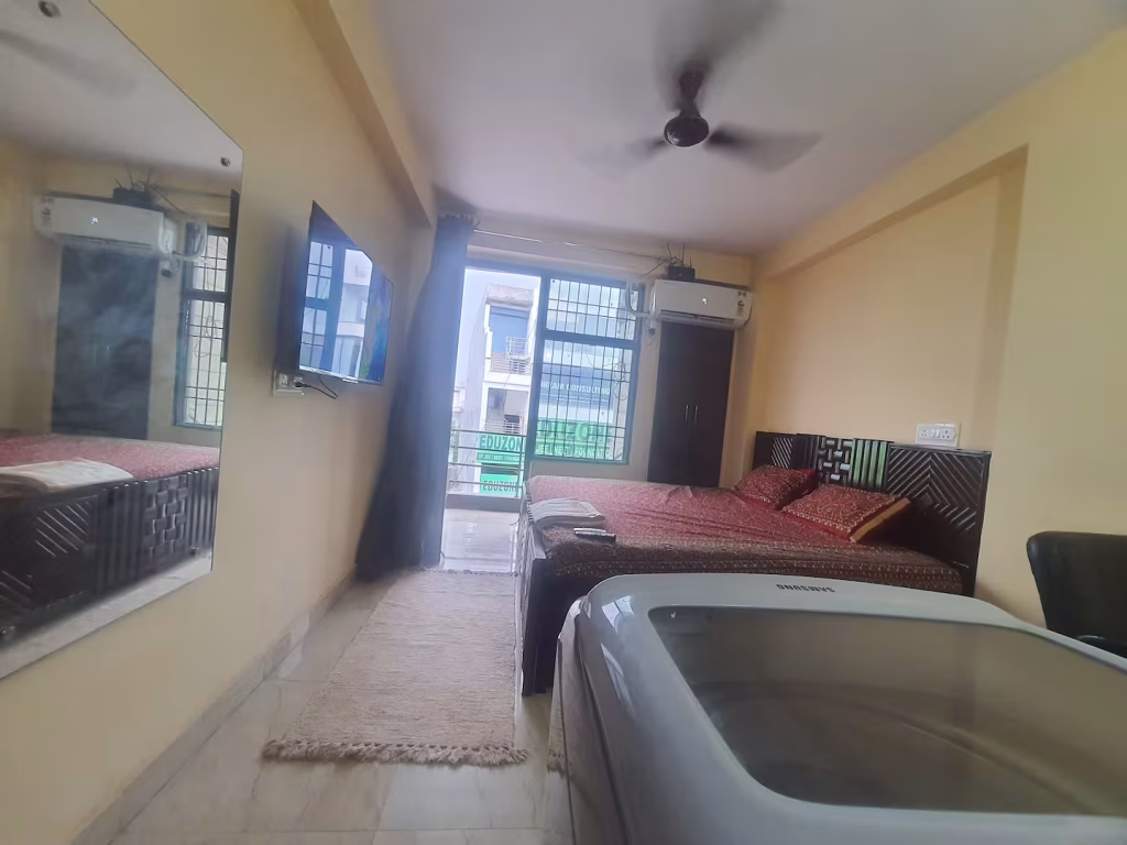 Bedroom pic , BNB in Delhi , Desibnb.com